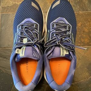Brooks Ghost 12 Running Shoes (Women) Size US 9.5